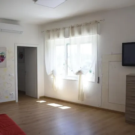 Casa Vacanza Il Ponte 2 Apartment